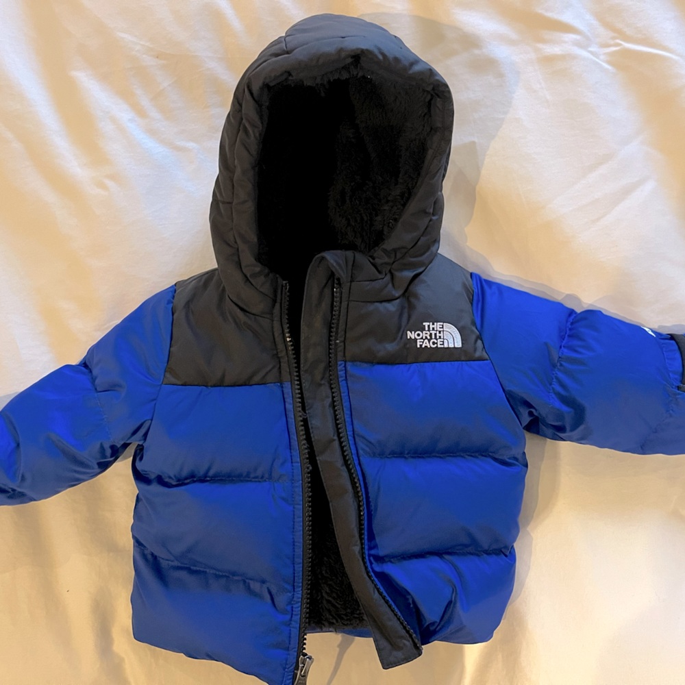 The north face infant winter jacket, blue, 6-12 month size